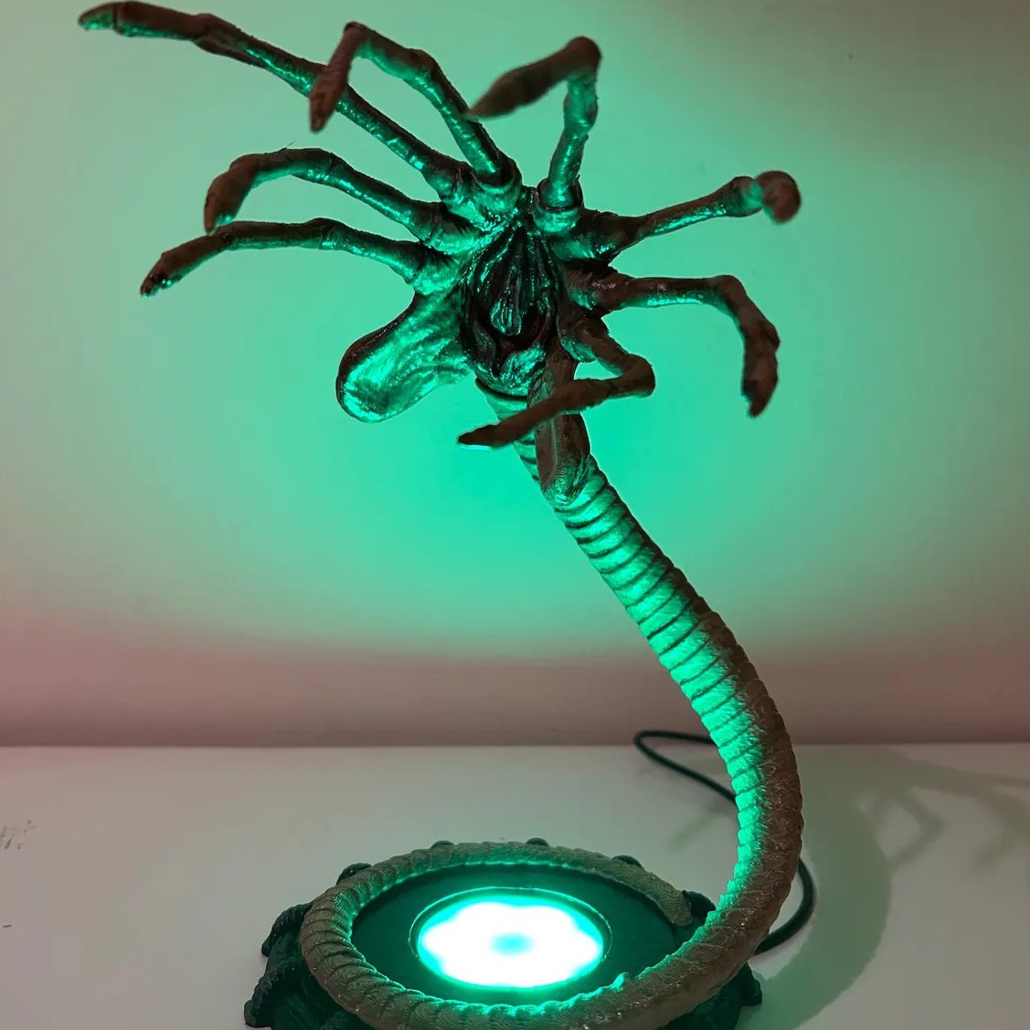 Alien Facehugger Lamp Nightlig - Pumpkin Lantern Halloween ulasan dan harga