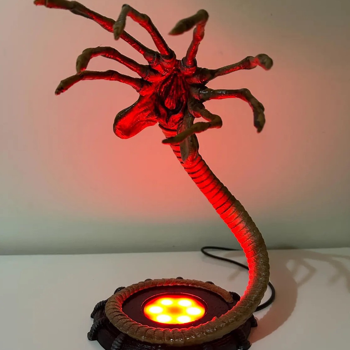 Alien Facehugger Lamp Nightlig - Pumpkin Lantern Halloween ulasan dan harga